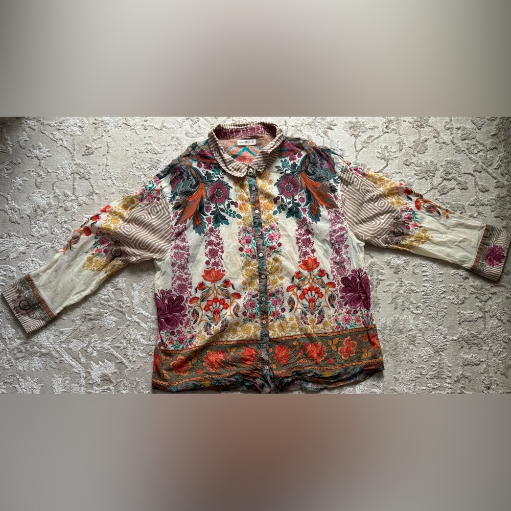 NATURAL LIFE Barcelona Lightweight Cotton Floral Button Down